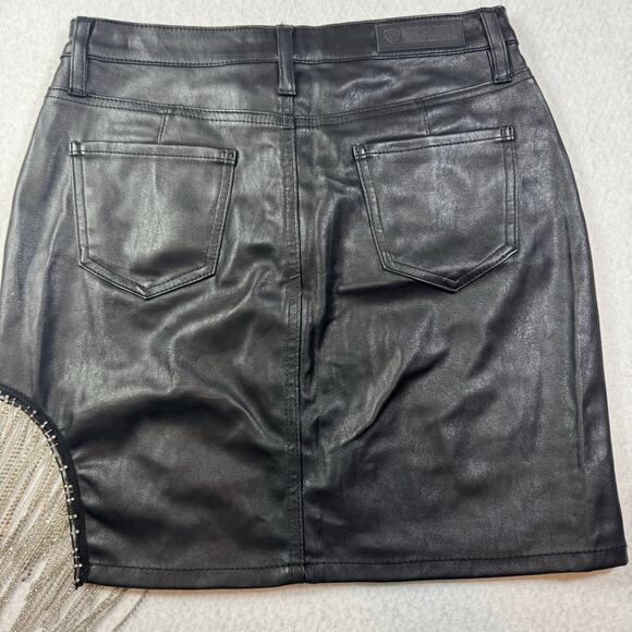 Rock & Roll Denim Chain Fringe Black Mini Skirt Size 28 High Rise Bold and Styl - Picture 7 of 10